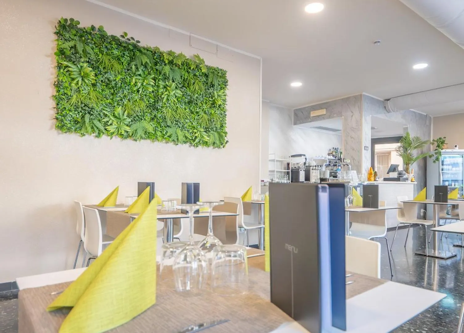 Hotel La Bussola Finale Ligure