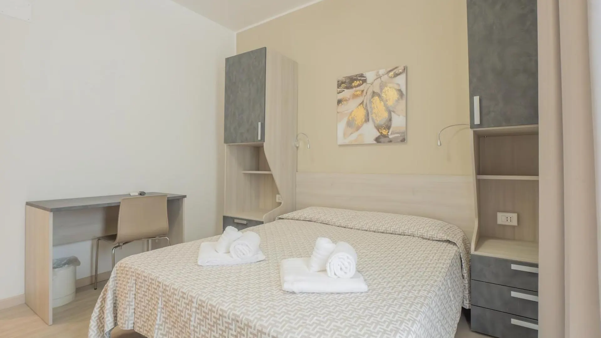 Hotel La Bussola Finale Ligure